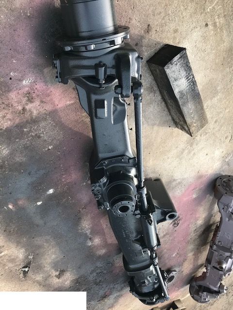 Claas JAGUAR 900 - Tylny Napęd - Rear axle for Forage harvester: picture 2 Claas JAGUAR 900 - Tylny Napęd - Rear axle for Forage harvester: picture 2
