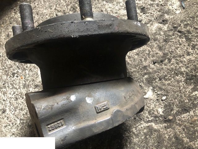 Claas Jaguar - Zwrotnica Zwolnica Piasta Koła - Steering knuckle for Agricultural machinery: picture 1 Claas Jaguar - Zwrotnica Zwolnica Piasta Koła - Steering knuckle for Agricultural machinery: picture 1