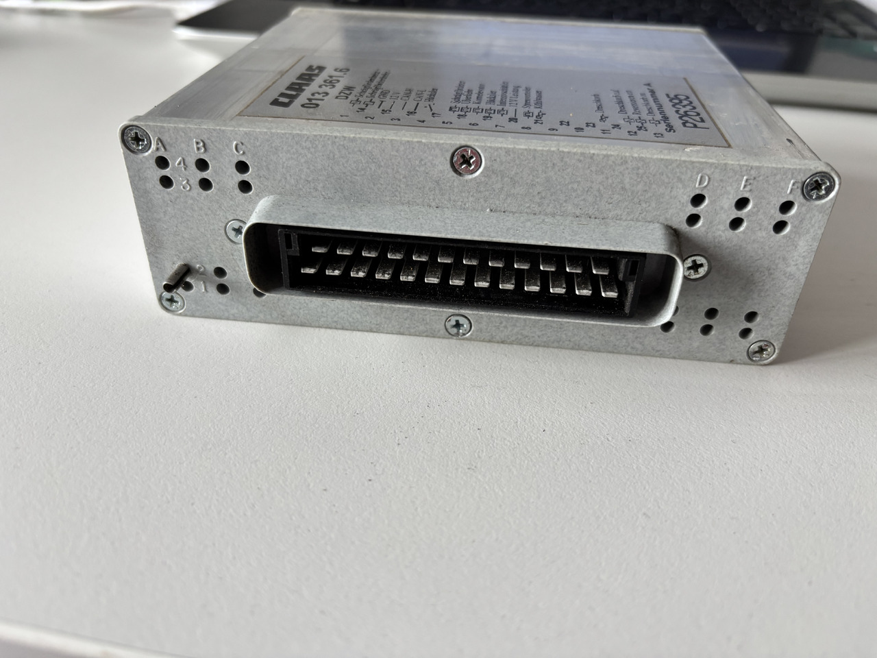 Claas LEXION 410 430 450 460 470 480 Moduł Sterownik Haspel 00133635 00 0013 363 6 0013363.4 - ECU for Combine harvester: picture 2 Claas LEXION 410 430 450 460 470 480 Moduł Sterownik Haspel 00133635 00 0013 363 6 0013363.4 - ECU for Combine harvester: picture 2