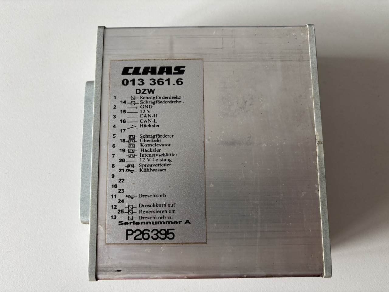 Claas LEXION 410 430 450 460 470 480 Moduł Sterownik Haspel 00133635 00 0013 363 6 0013363.4 - ECU for Combine harvester: picture 1 Claas LEXION 410 430 450 460 470 480 Moduł Sterownik Haspel 00133635 00 0013 363 6 0013363.4 - ECU for Combine harvester: picture 1