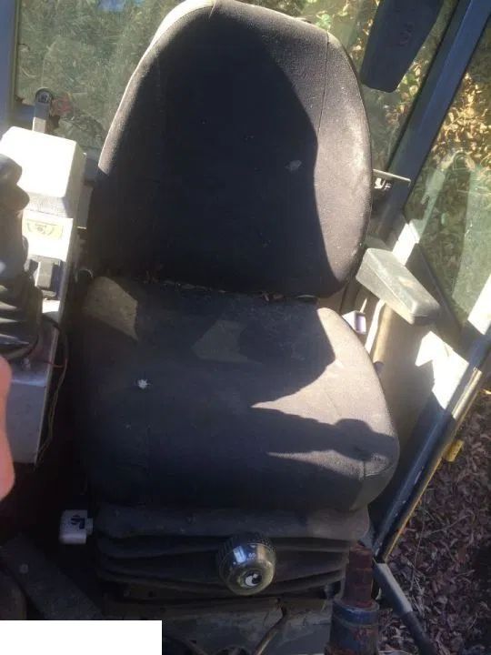 Claas Scorpion Ranger Merlo JCB - Siedzenie / Fotel - Seat for Agricultural machinery: picture 1 Claas Scorpion Ranger Merlo JCB - Siedzenie / Fotel - Seat for Agricultural machinery: picture 1