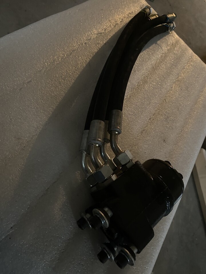 Danfoss OSPC 200 CN Orbitrol - Steering for Agricultural machinery: picture 1 Danfoss OSPC 200 CN Orbitrol - Steering for Agricultural machinery: picture 1