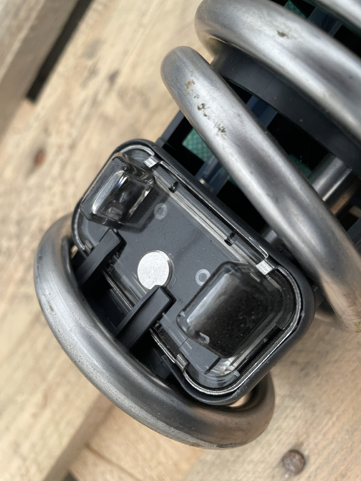 Deutz - czujnik poziomu jakości AdBLue 04606720 - Sensor for Construction machinery: picture 4 Deutz - czujnik poziomu jakości AdBLue 04606720 - Sensor for Construction machinery: picture 4