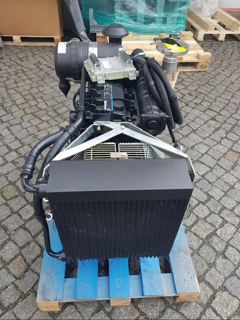 Deutz fahr F4M2011 - Nowy - Engine for Agricultural machinery: picture 2 Deutz fahr F4M2011 - Nowy - Engine for Agricultural machinery: picture 2