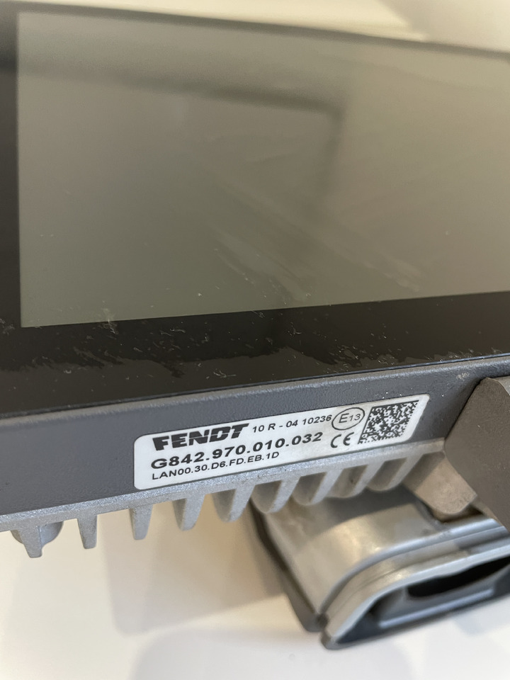 Fendt 800 900 - monitor terminal ekran 10,5" G842970010034 G842970010032 - Cab and interior for Farm tractor: picture 2 Fendt 800 900 - monitor terminal ekran 10,5" G842970010034 G842970010032 - Cab and interior for Farm tractor: picture 2