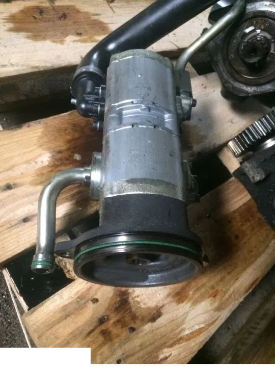 Fendt 936 - Pompa Hydrauliki Rexroth Tandem - Hydraulic pump for Agricultural machinery: picture 1 Fendt 936 - Pompa Hydrauliki Rexroth Tandem - Hydraulic pump for Agricultural machinery: picture 1