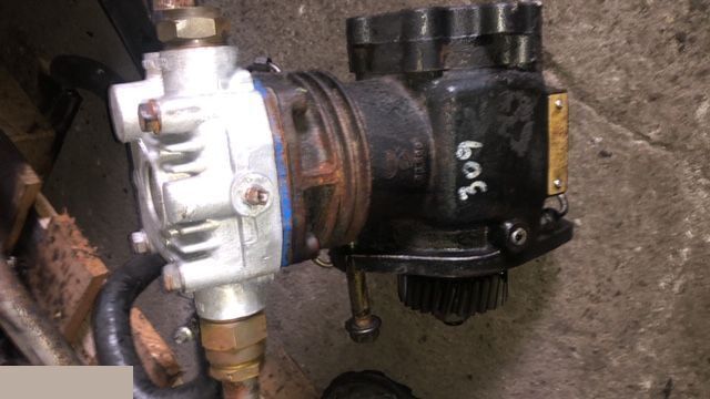 JCB Fastrack Kompresor Spręźarka - Air brake compressor for Agricultural machinery: picture 2 JCB Fastrack Kompresor Spręźarka - Air brake compressor for Agricultural machinery: picture 2