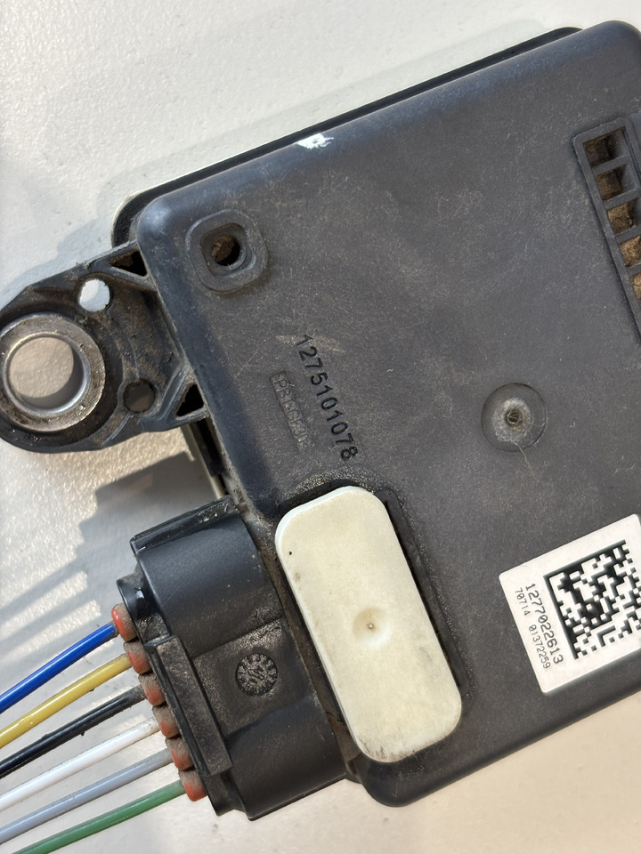 JCB Sensor Nox 12V 320/A9086   320/A9103   1277022613 - Sensor for Construction machinery: picture 3 JCB Sensor Nox 12V 320/A9086   320/A9103   1277022613 - Sensor for Construction machinery: picture 3