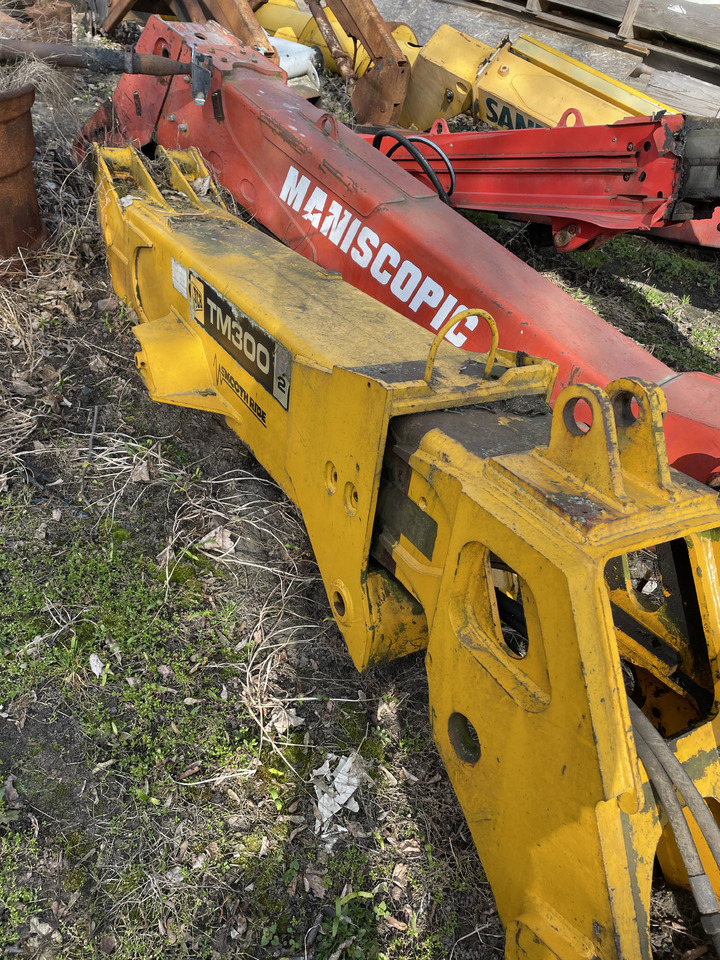 JCB TM300 TM310 - maszt teleskop - Boom for Construction machinery: picture 4 JCB TM300 TM310 - maszt teleskop - Boom for Construction machinery: picture 4