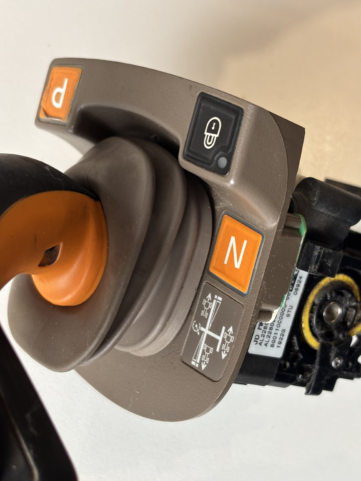 John Deere 6120 6230 6xxx Dżojstik Joystick Sterownik Skrzyni Biegów AL228099 - Electrical system for Agricultural machinery: picture 3 John Deere 6120 6230 6xxx Dżojstik Joystick Sterownik Skrzyni Biegów AL228099 - Electrical system for Agricultural machinery: picture 3