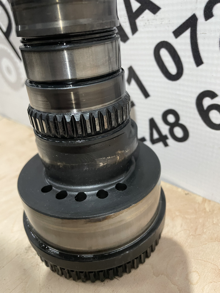 John Deere 6300 6100 6200 6400 - pompa skrzyni biegów pompa jazdy R130488 - Gearbox and parts for Agricultural machinery: picture 5 John Deere 6300 6100 6200 6400 - pompa skrzyni biegów pompa jazdy R130488 - Gearbox and parts for Agricultural machinery: picture 5