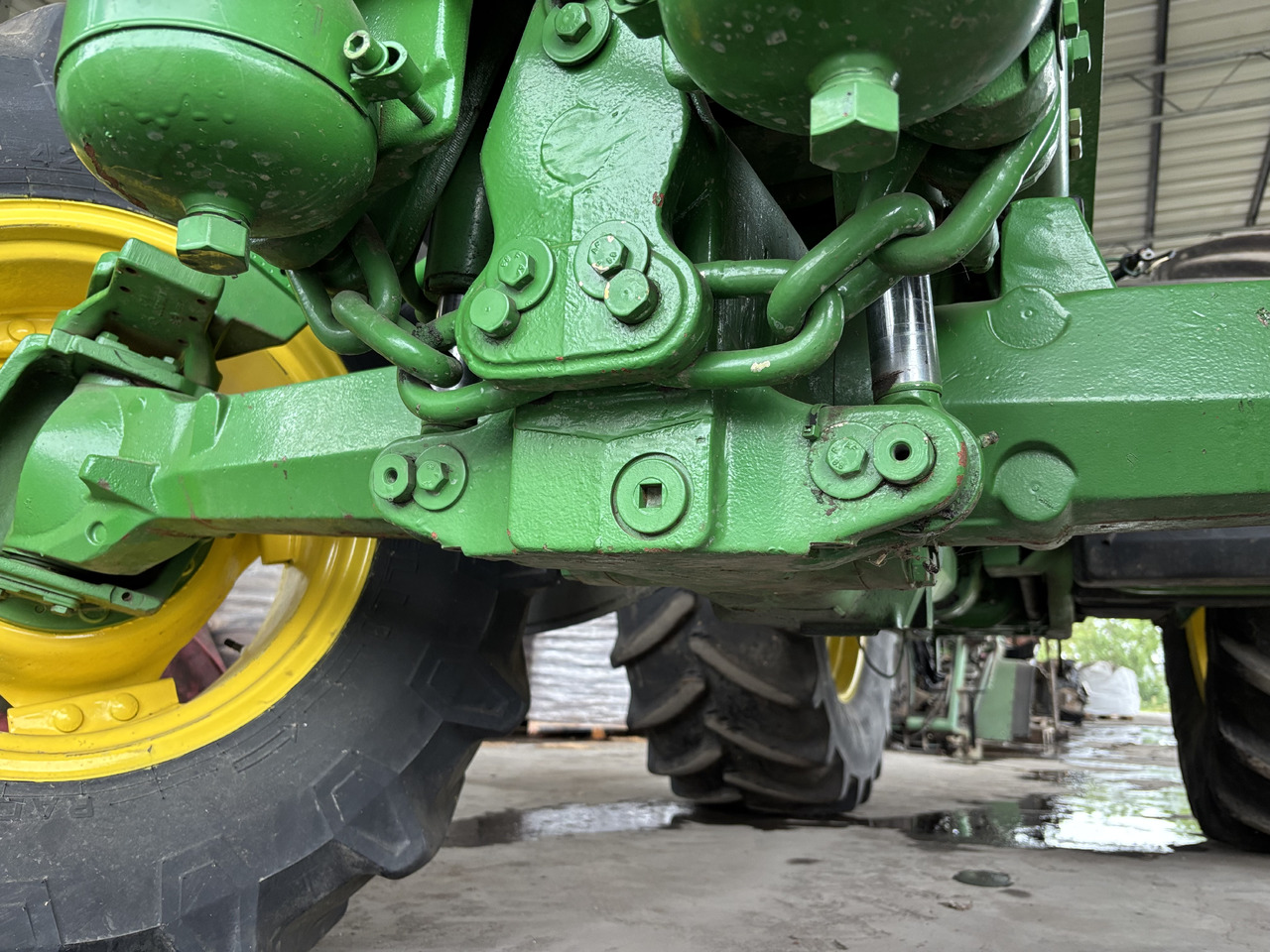 John Deere 6610 Obudowa Mostu Centralna Zawieszenie AL151678   AL115287 - Axle and parts for Agricultural machinery: picture 1 John Deere 6610 Obudowa Mostu Centralna Zawieszenie AL151678   AL115287 - Axle and parts for Agricultural machinery: picture 1