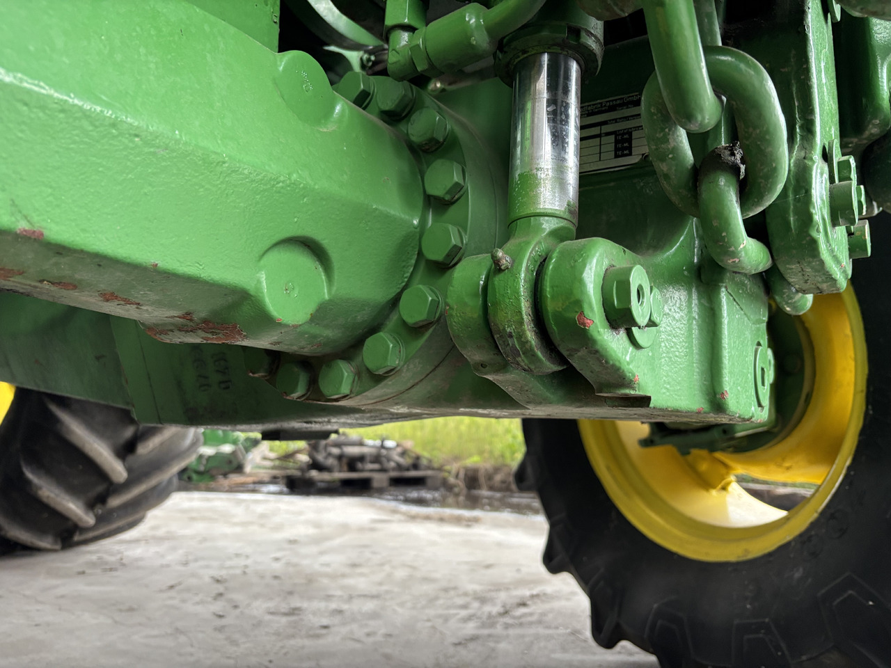 John Deere 6610 Obudowa Mostu Centralna Zawieszenie AL151678   AL115287 - Axle and parts for Agricultural machinery: picture 2 John Deere 6610 Obudowa Mostu Centralna Zawieszenie AL151678   AL115287 - Axle and parts for Agricultural machinery: picture 2