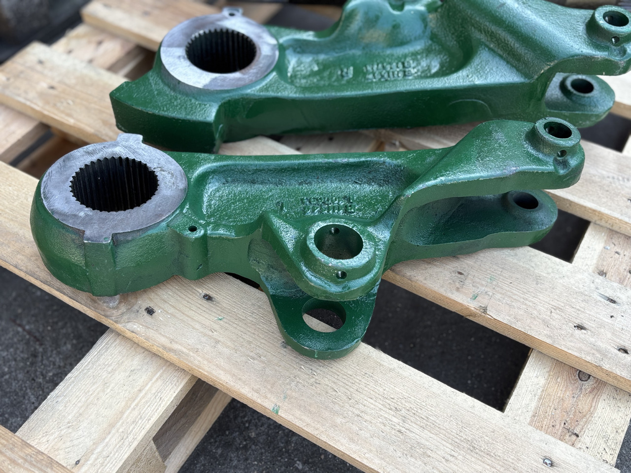 John Deere 6800 6900 7000 Wałek + ramiona podnośnika komplet R126713 L100694 - Reaction rod for Agricultural machinery: picture 5 John Deere 6800 6900 7000 Wałek + ramiona podnośnika komplet R126713 L100694 - Reaction rod for Agricultural machinery: picture 5