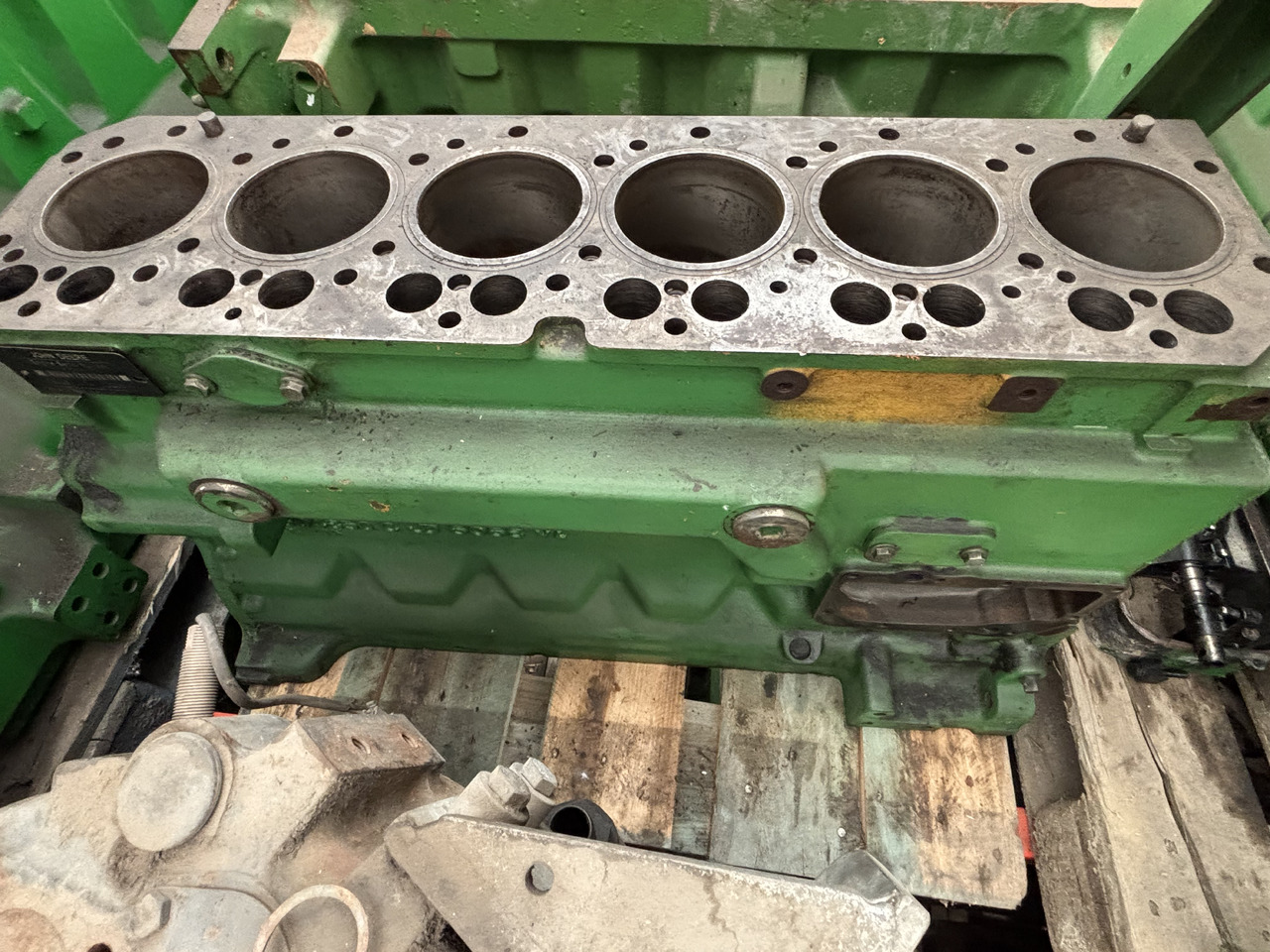 John Deere 6920S 6068HL474 6068 HL 474 Blok Silnika - Cylinder block for Agricultural machinery: picture 2 John Deere 6920S 6068HL474 6068 HL 474 Blok Silnika - Cylinder block for Agricultural machinery: picture 2