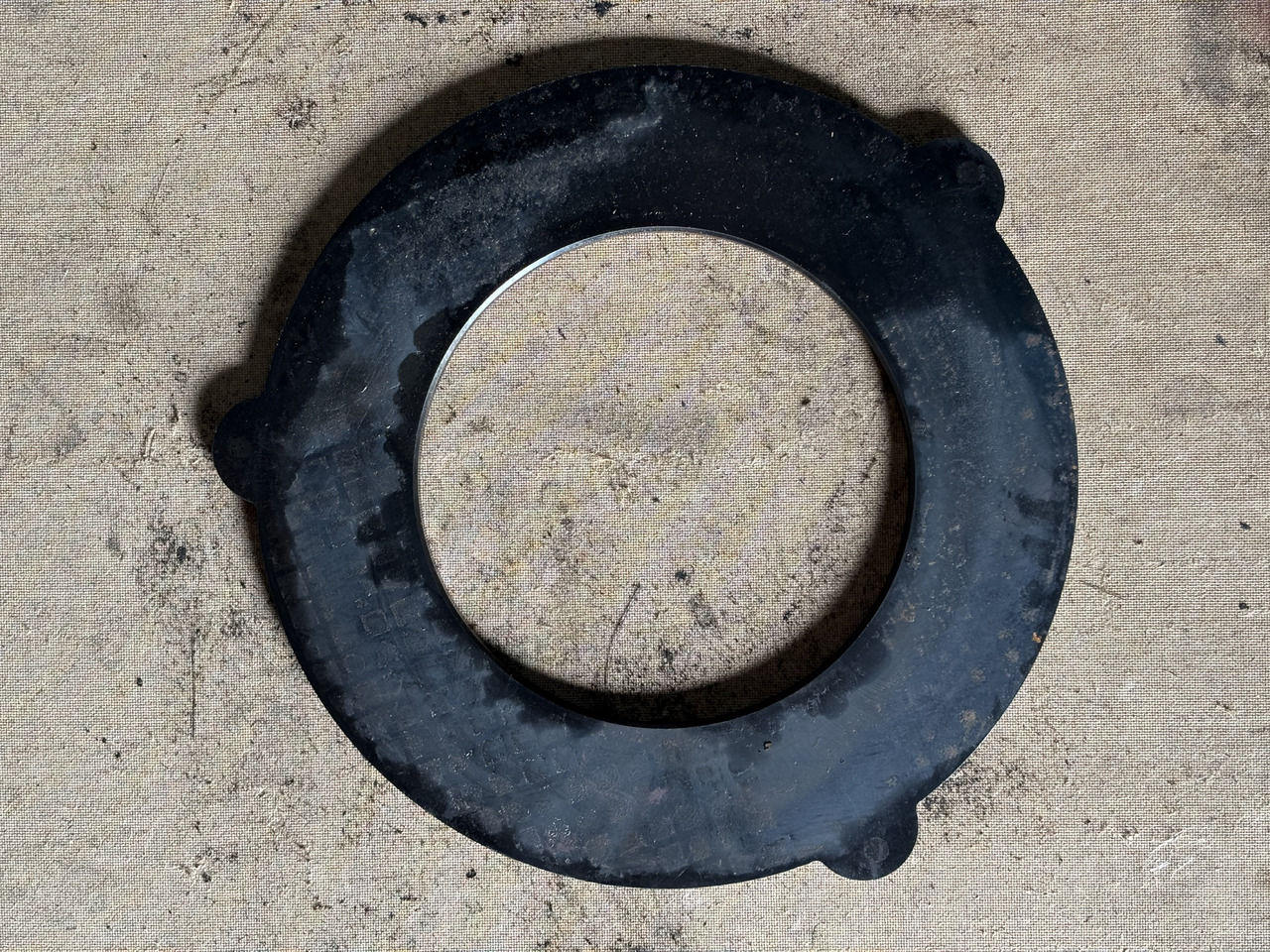 John Deere 7210 7230 7250 7R330 7R350 Docisk Hamulca Płytka R324914 - Brake parts for Agricultural machinery: picture 4 John Deere 7210 7230 7250 7R330 7R350 Docisk Hamulca Płytka R324914 - Brake parts for Agricultural machinery: picture 4