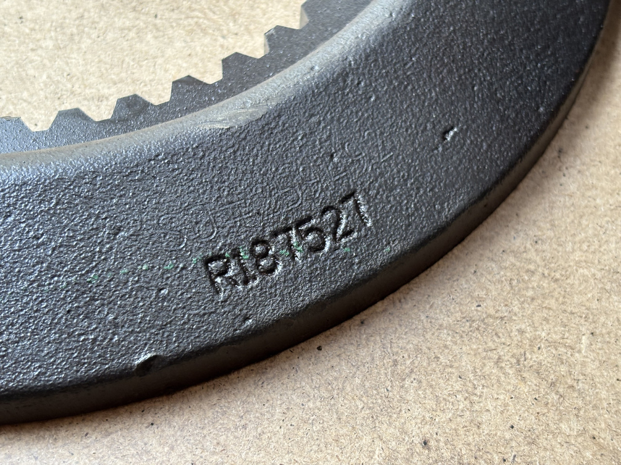 John Deere 7RXXX 7R 330 7R330 Płytka, podkładka hamulca R187527 - Brake parts for Agricultural machinery: picture 4 John Deere 7RXXX 7R 330 7R330 Płytka, podkładka hamulca R187527 - Brake parts for Agricultural machinery: picture 4