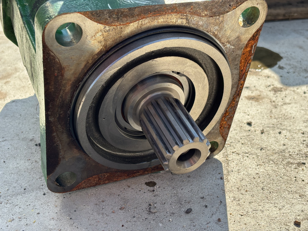 John Deere 8200 8400 8600 9500 9800 Hydromotor AXE78687 - Hydraulic motor for Agricultural machinery: picture 5 John Deere 8200 8400 8600 9500 9800 Hydromotor AXE78687 - Hydraulic motor for Agricultural machinery: picture 5