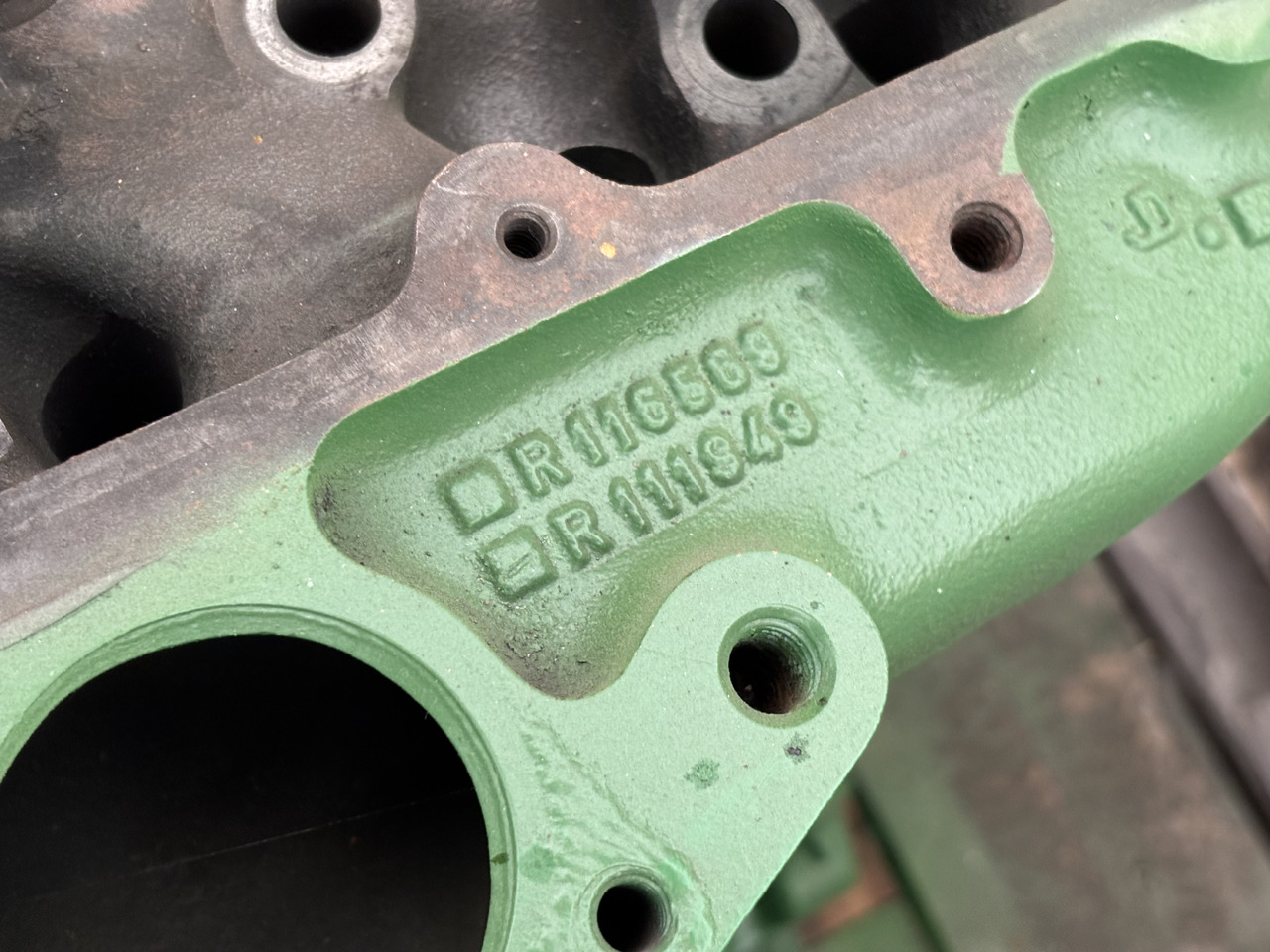 John Deere R121868 4039TL-006 4039TL 006 Blok Silnika R116569 R111949 Cylinder - Cylinder block for Agricultural machinery: picture 2 John Deere R121868 4039TL-006 4039TL 006 Blok Silnika R116569 R111949 Cylinder - Cylinder block for Agricultural machinery: picture 2
