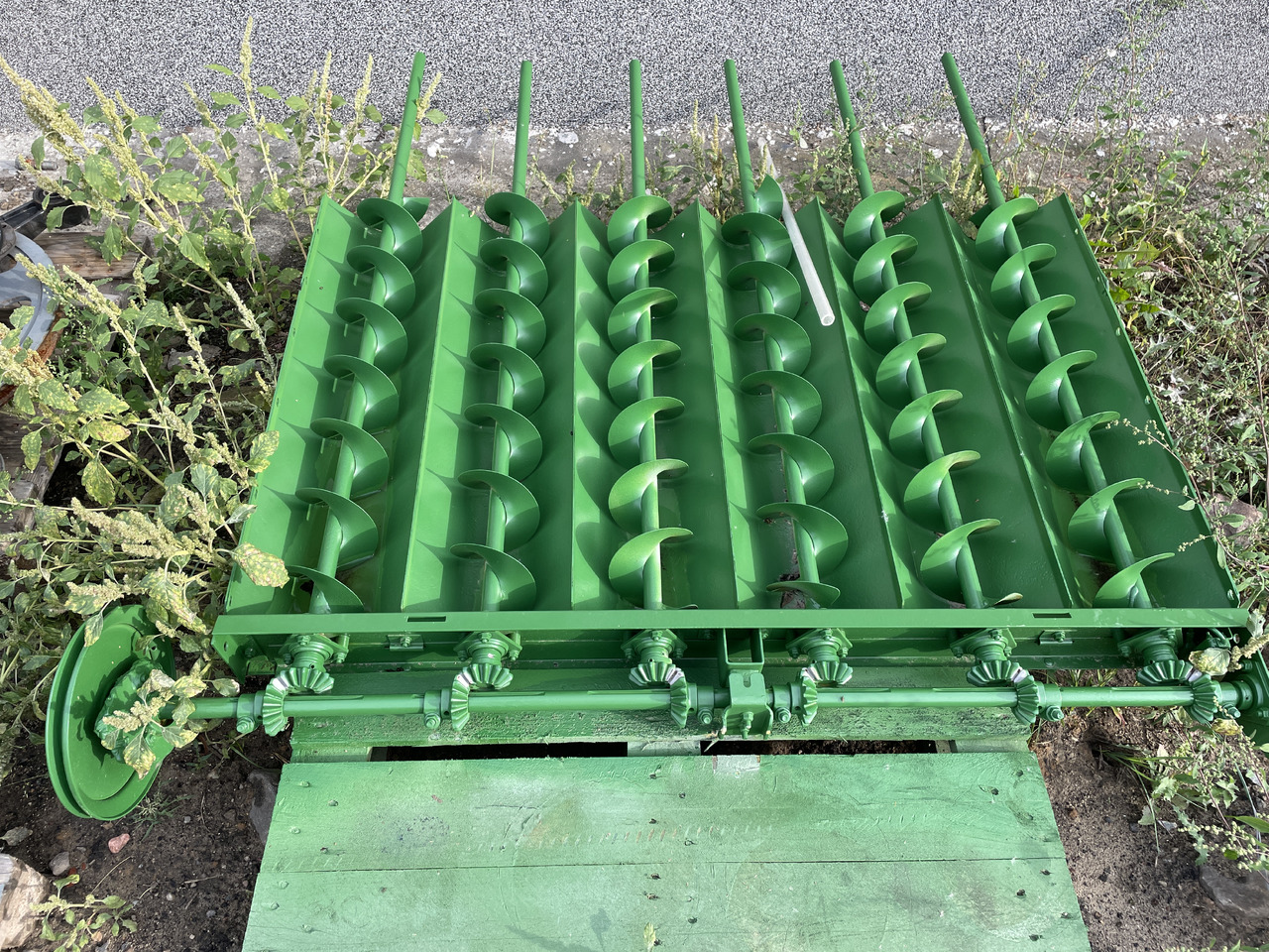 John Deere W540 - podsiewacz żmijki podsiewacza - Forage harvester attachment: picture 1 John Deere W540 - podsiewacz żmijki podsiewacza - Forage harvester attachment: picture 1