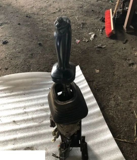 Joystick Liebherr L554 L556 L564 L566 L574 L576 L580 L584 L586 - Cab and interior for Agricultural machinery: picture 1 Joystick Liebherr L554 L556 L564 L566 L574 L576 L580 L584 L586 - Cab and interior for Agricultural machinery: picture 1