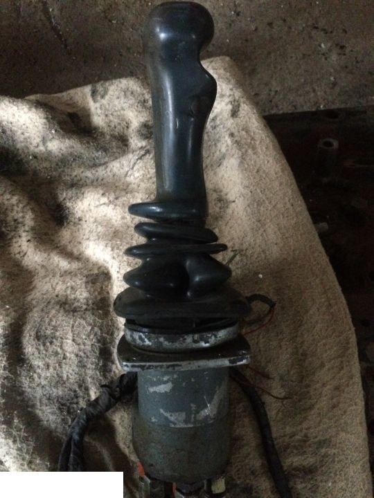 Linde NIC Joystick 676-345-23 - Cab and interior for Agricultural machinery: picture 1 Linde NIC Joystick 676-345-23 - Cab and interior for Agricultural machinery: picture 1