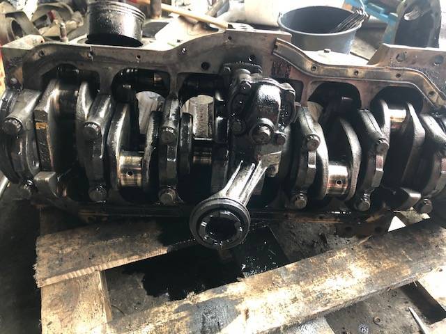 Mercedes OM352 - Wał Korbowy - Crankshaft for Agricultural machinery: picture 1 Mercedes OM352 - Wał Korbowy - Crankshaft for Agricultural machinery: picture 1
