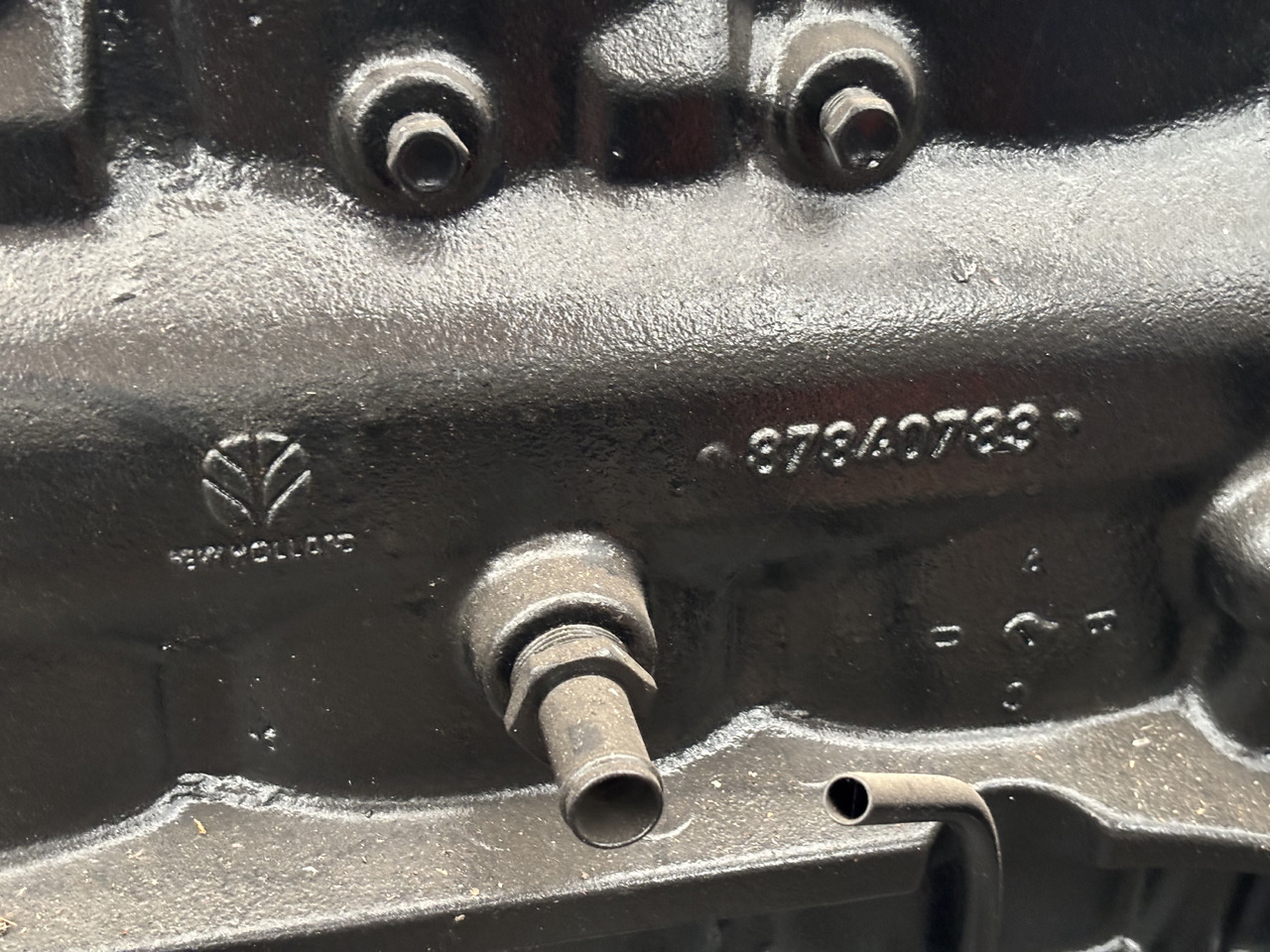 New Holland TM 120, 130, 140, 150, 160, 170, 17 Blok silnika 87840788 - Cylinder block for Agricultural machinery: picture 2 New Holland TM 120, 130, 140, 150, 160, 170, 17 Blok silnika 87840788 - Cylinder block for Agricultural machinery: picture 2