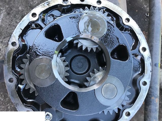 New Holland TM - Zwrotnica - Steering knuckle for Agricultural machinery: picture 3 New Holland TM - Zwrotnica - Steering knuckle for Agricultural machinery: picture 3