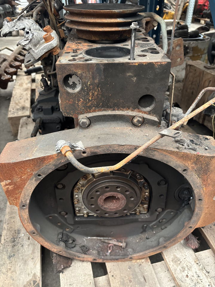 PERKINS ZZ50224 Blok Silnika A4.236 AT4.236 - Cylinder block for Agricultural machinery: picture 4 PERKINS ZZ50224 Blok Silnika A4.236 AT4.236 - Cylinder block for Agricultural machinery: picture 4