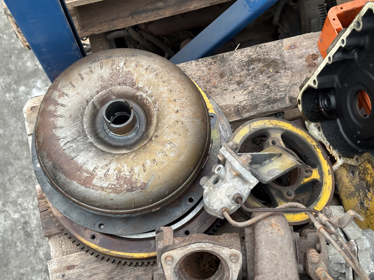 Perkins 4.236 4.248 Pokrywa Rozrządu Korbowód Tłok Miska Olejowa Tryb Koło Zamachowe CZĘŚCI - Flywheel for Agricultural machinery: picture 5 Perkins 4.236 4.248 Pokrywa Rozrządu Korbowód Tłok Miska Olejowa Tryb Koło Zamachowe CZĘŚCI - Flywheel for Agricultural machinery: picture 5