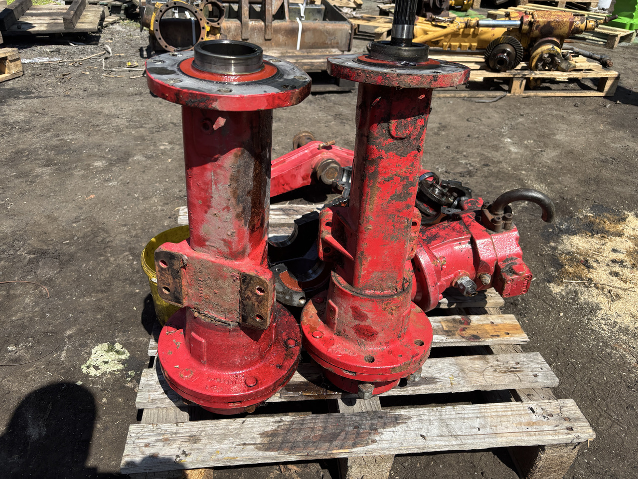 Schaffer 5058 - obudowa mostu osi pochwa - Axle and parts for Agricultural machinery: picture 1 Schaffer 5058 - obudowa mostu osi pochwa - Axle and parts for Agricultural machinery: picture 1