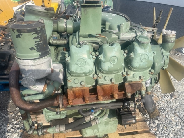 Silnik mercedes OM421 , 198kw - Engine for Agricultural machinery: picture 1 Silnik mercedes OM421 , 198kw - Engine for Agricultural machinery: picture 1