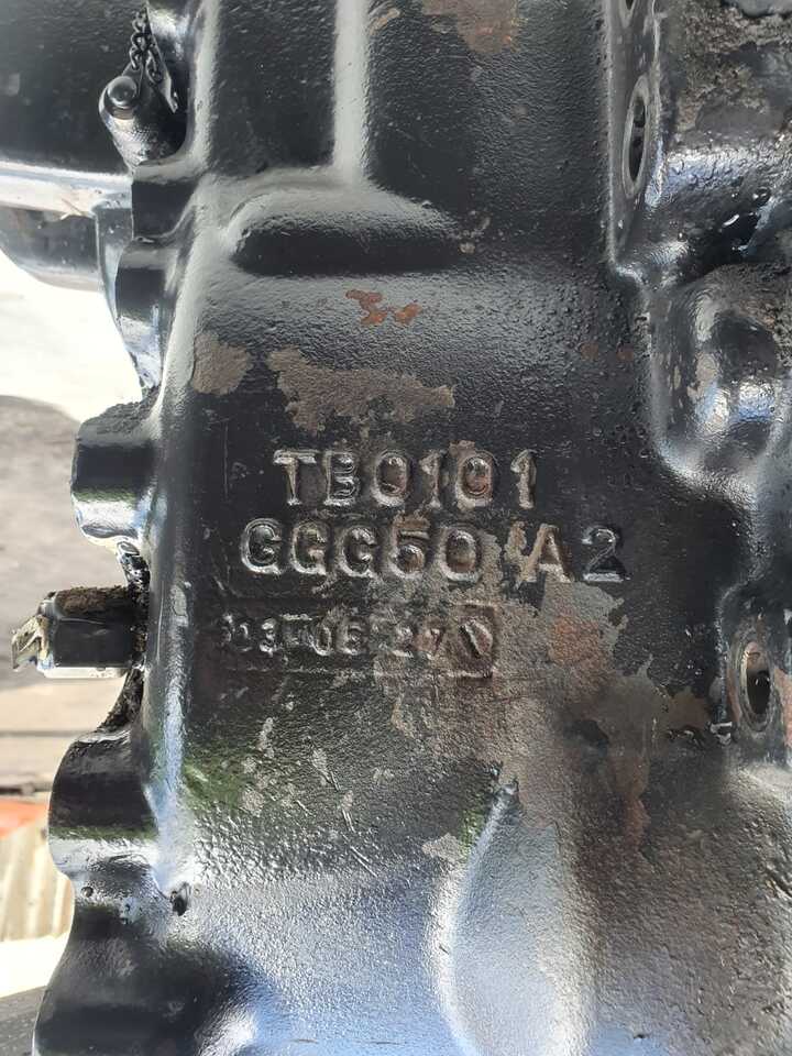 Valtra T150 - Zwolnica - Zwrotnica - Półoś - Skrzynia - Silnik - Siłowniki - Tylny WOM - Steering knuckle for Agricultural machinery: picture 2 Valtra T150 - Zwolnica - Zwrotnica - Półoś - Skrzynia - Silnik - Siłowniki - Tylny WOM - Steering knuckle for Agricultural machinery: picture 2