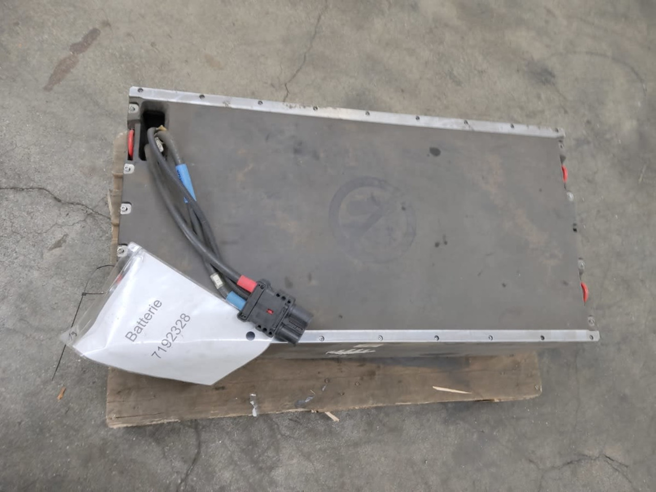 LiIon Battery 48V 268Ah 13,10kw - Battery for Material handling equipment: picture 4 LiIon Battery 48V 268Ah 13,10kw - Battery for Material handling equipment: picture 4