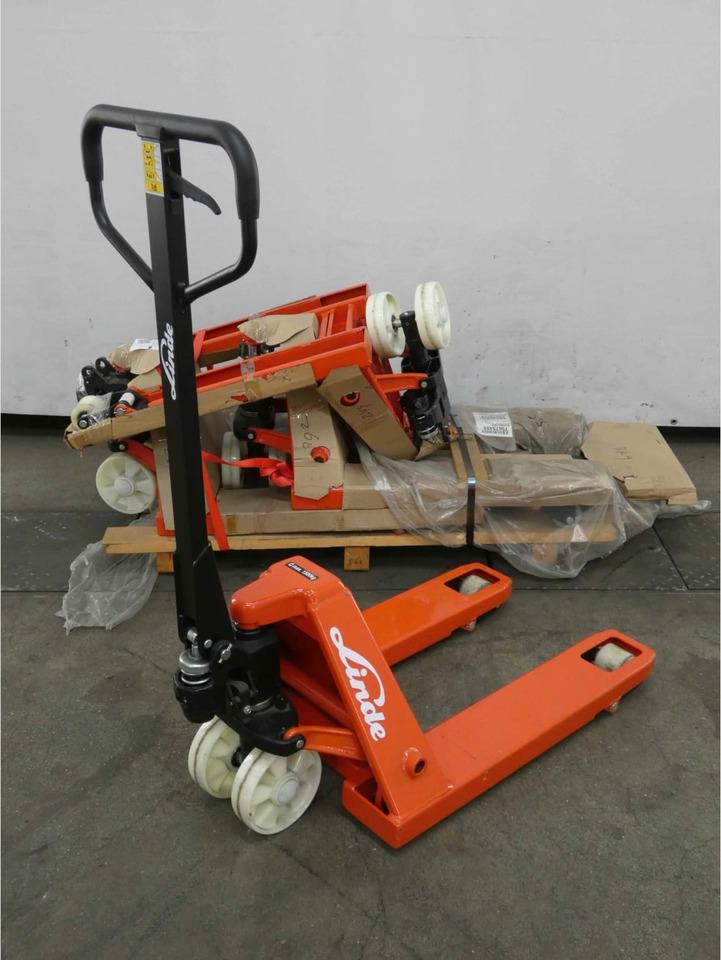 Linde 3x HPTM15/565mm - Pallet truck: picture 3 Linde 3x HPTM15/565mm - Pallet truck: picture 3