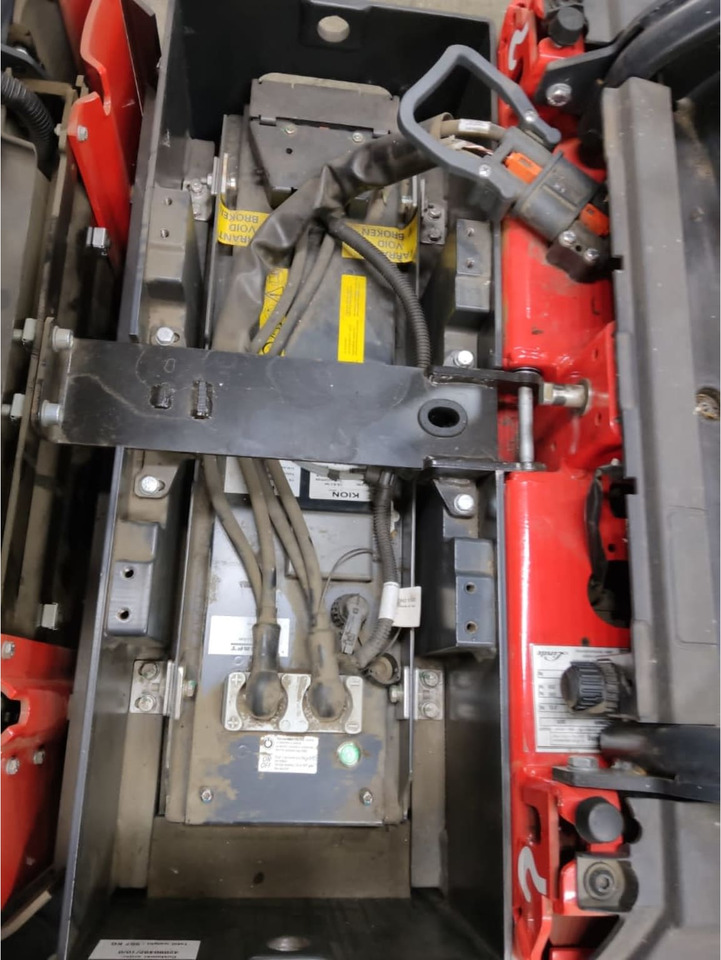 Linde N20/LiIon - Order picker: picture 5 Linde N20/LiIon - Order picker: picture 5