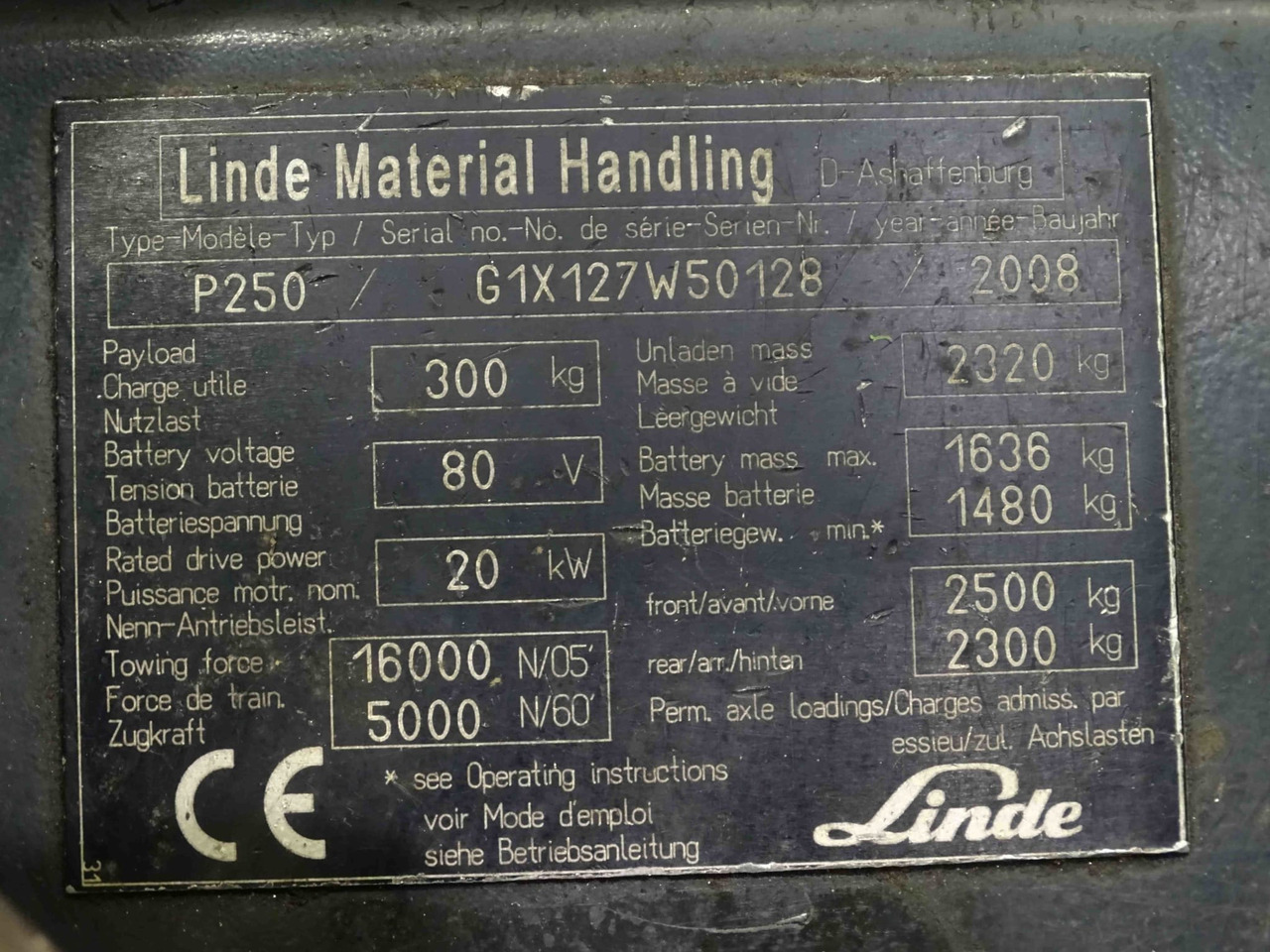 Linde P250 - Tow tractor: picture 2 Linde P250 - Tow tractor: picture 2