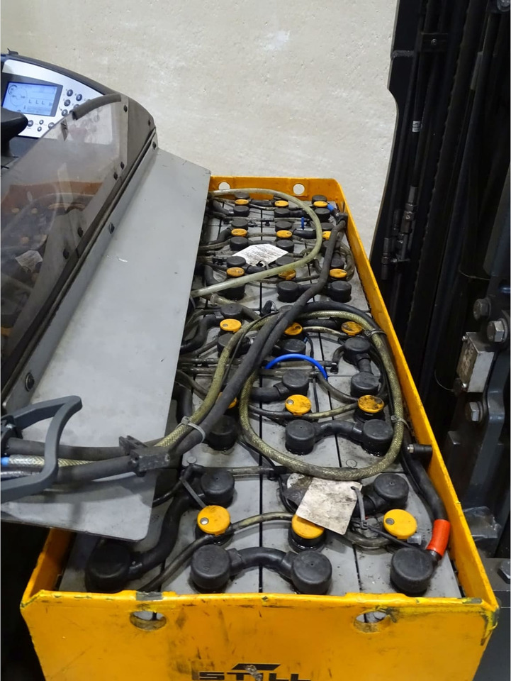 STILL FM-X17 - Reach truck: picture 5 STILL FM-X17 - Reach truck: picture 5