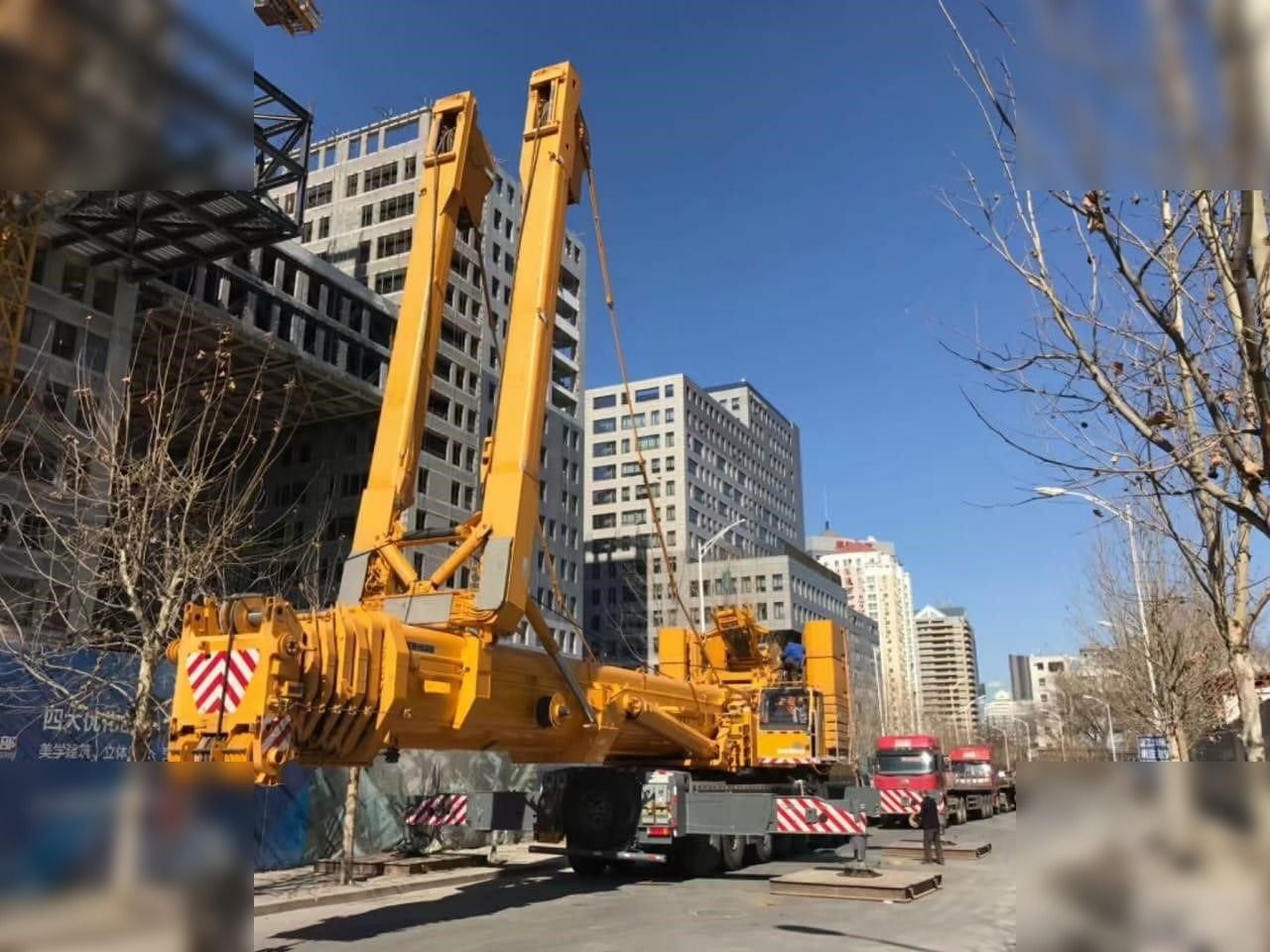 2012 LIEBHERR LTM1500-8.1 - All terrain crane: picture 1 2012 LIEBHERR LTM1500-8.1 - All terrain crane: picture 1