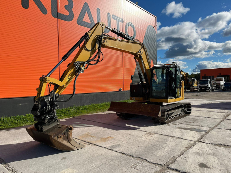 Caterpillar 310-07 + 2 BUCKETS / ROTOTILT / AC / CENTRAL LUBRICATION - Crawler excavator: picture 2 Caterpillar 310-07 + 2 BUCKETS / ROTOTILT / AC / CENTRAL LUBRICATION - Crawler excavator: picture 2