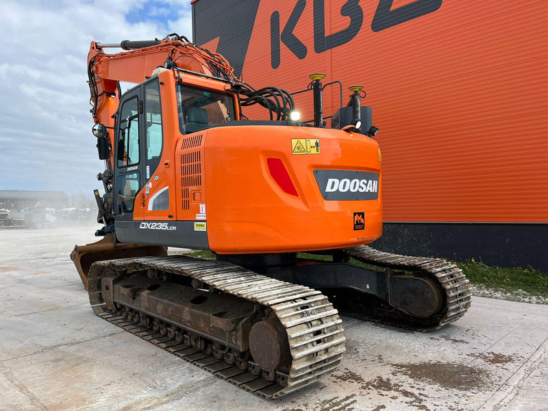 Crawler excavator Doosan DX 235 LCR-5 3 D / ROTOTILT / CENTRAL LUBRICATION / AC: picture 8