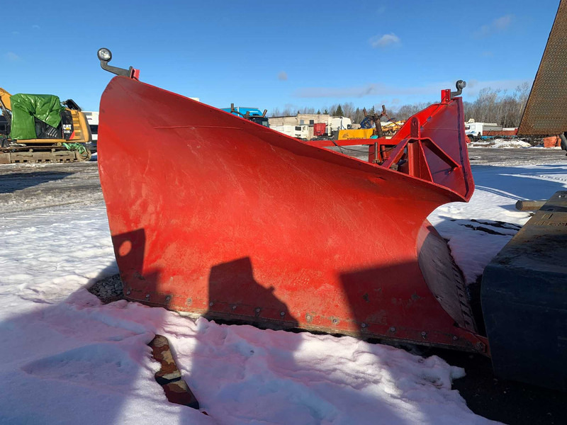 Hydraulic ARROW SNOW PLOW / LUMESAHK - Snow removal vehicle: picture 1 Hydraulic ARROW SNOW PLOW / LUMESAHK - Snow removal vehicle: picture 1