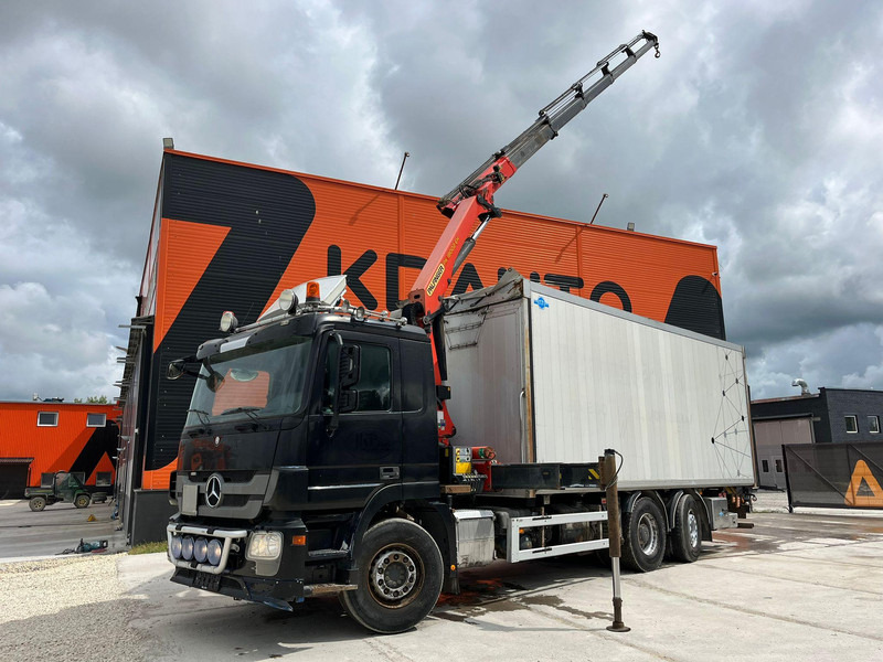 Mercedes-Benz Actros 2536 6x2*4 PK18002 / BOX L=6965 mm - Dropside/ Flatbed truck, Crane truck: picture 1 Mercedes-Benz Actros 2536 6x2*4 PK18002 / BOX L=6965 mm - Dropside/ Flatbed truck, Crane truck: picture 1