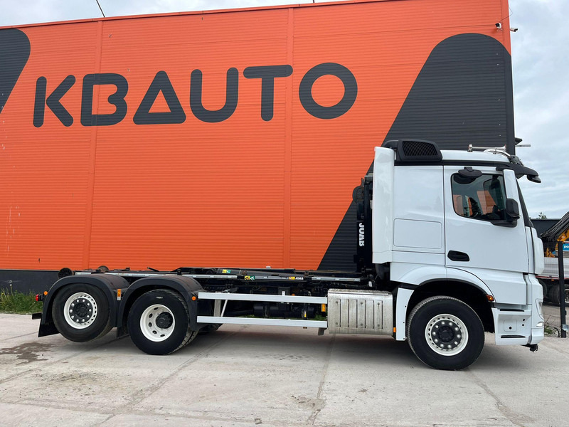 Mercedes-Benz Arocs 2542 6x2*4 JOAB 20 ton / L=5400 mm - Hook lift truck: picture 5 Mercedes-Benz Arocs 2542 6x2*4 JOAB 20 ton / L=5400 mm - Hook lift truck: picture 5