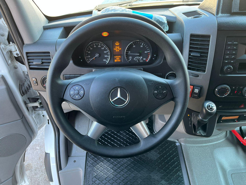 Leasing of Mercedes-Benz Sprinter 516 CDI 19 SEATS / AC Mercedes-Benz Sprinter 516 CDI 19 SEATS / AC: picture 10 Leasing of Mercedes-Benz Sprinter 516 CDI 19 SEATS / AC Mercedes-Benz Sprinter 516 CDI 19 SEATS / AC: picture 10
