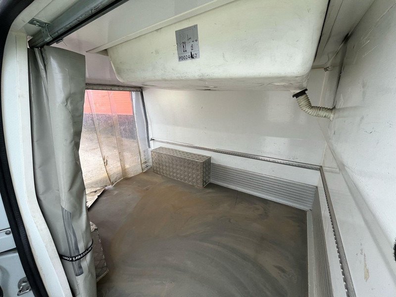 Refrigerated van Mercedes-Benz Vito 116 CDI NEOS 100: picture 17