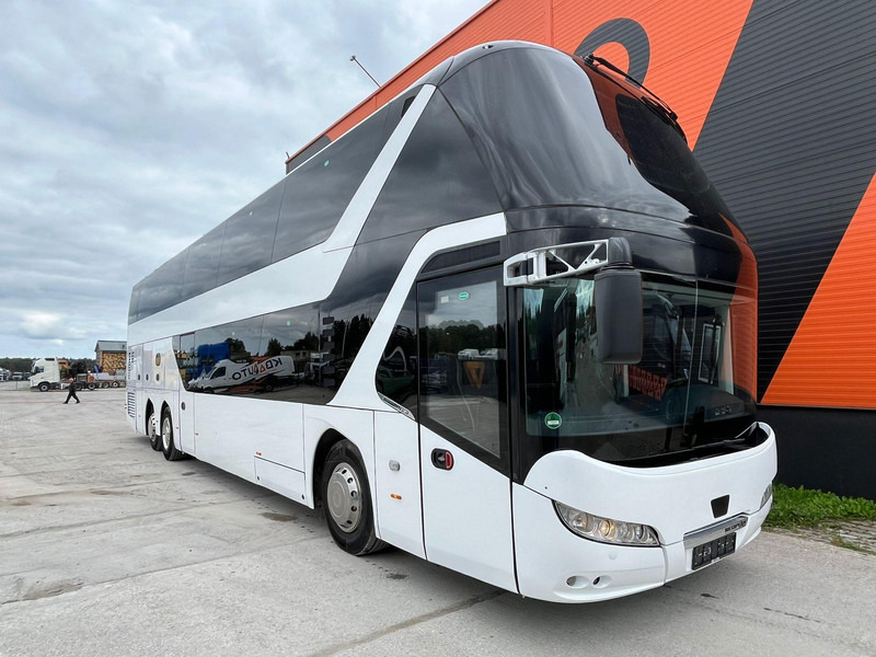 Neoplan SKYLINER L 6x2*4 77 SEATS / AC / AUXILIARY HEATING / WC - Double-decker bus: picture 1 Neoplan SKYLINER L 6x2*4 77 SEATS / AC / AUXILIARY HEATING / WC - Double-decker bus: picture 1