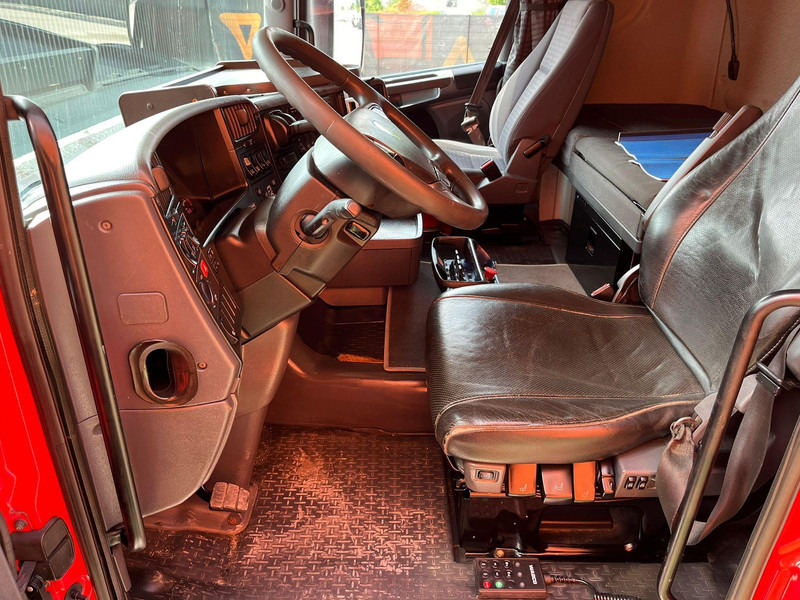 Dropside/ Flatbed truck, Crane truck Scania R 560 6x2 HMF2220 K4 / RETARDER: picture 17