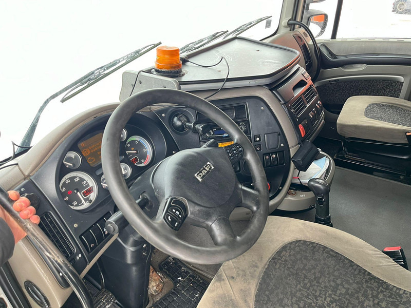 Tractor unit DAF XF 105.410 4x2 NOT ROADWORTHY ! / HYDRAULICS: picture 13